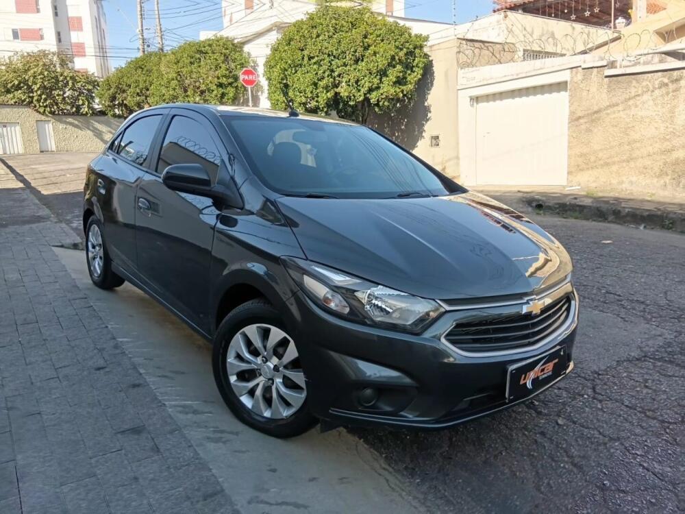 Chevrolet Onix Hatch