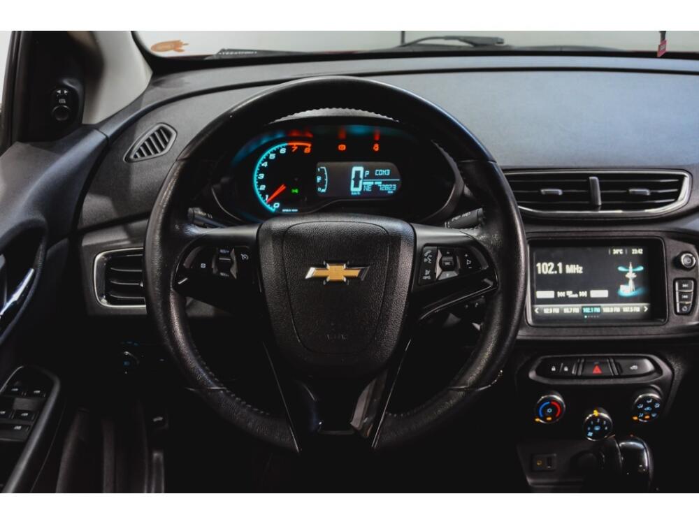 Chevrolet Onix Hatch