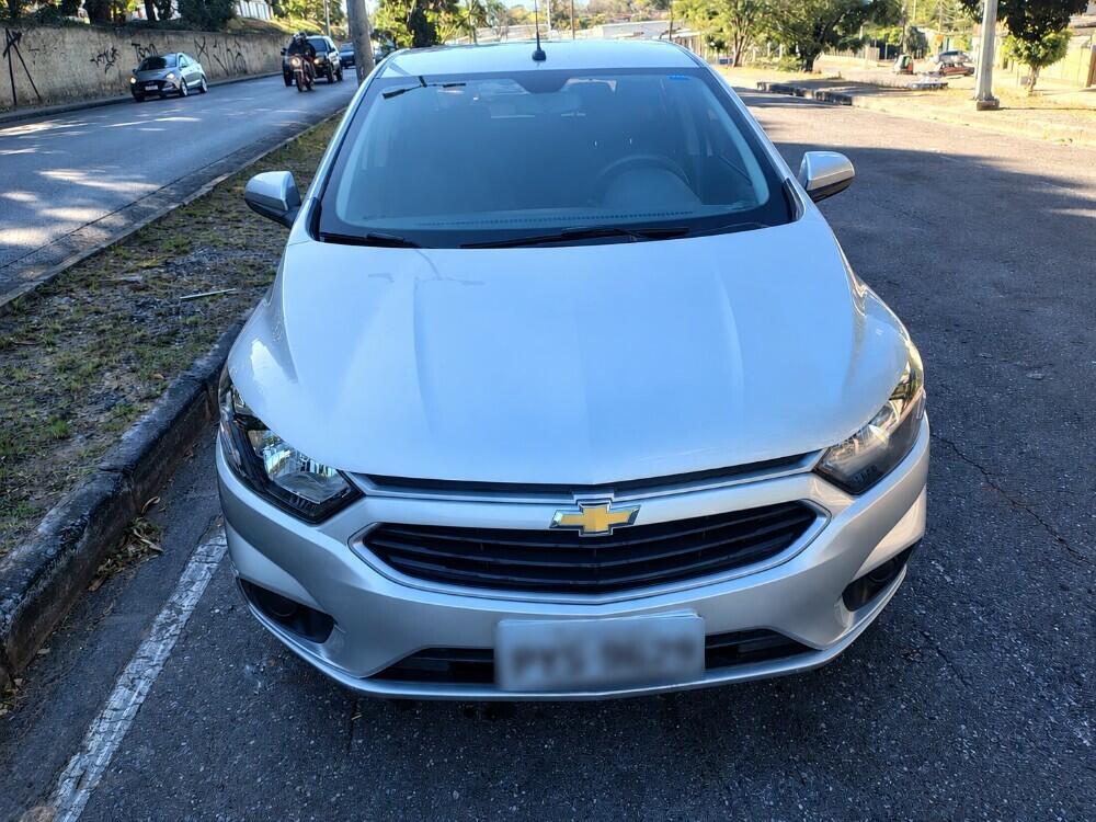 Chevrolet Onix Hatch