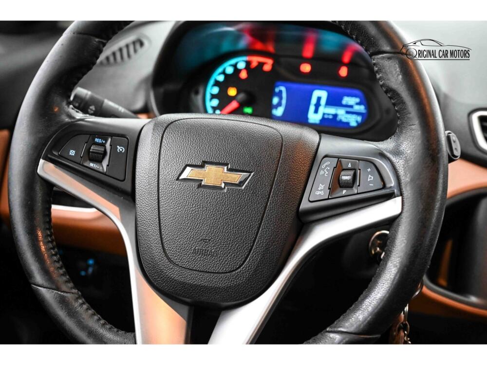 Chevrolet Onix Hatch