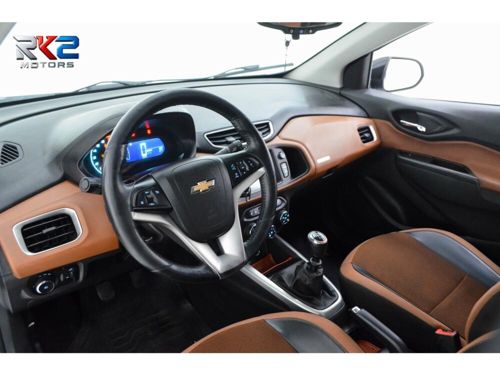 Chevrolet Onix Hatch