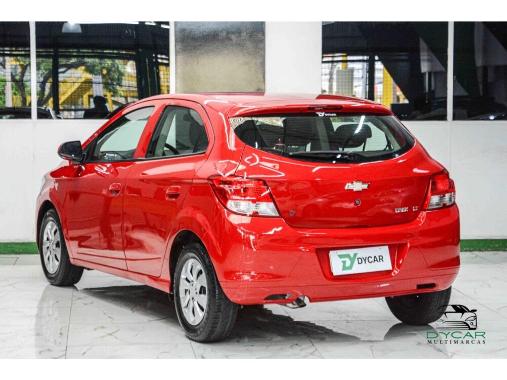 Chevrolet Onix Hatch
