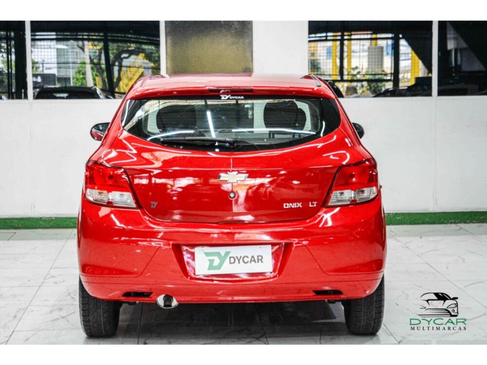 Chevrolet Onix Hatch