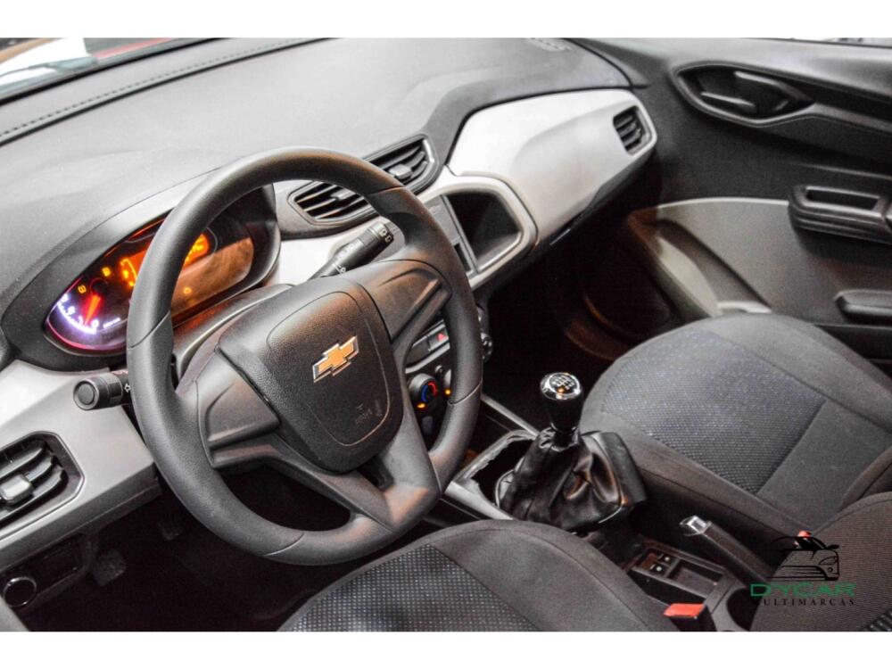 Chevrolet Onix Hatch