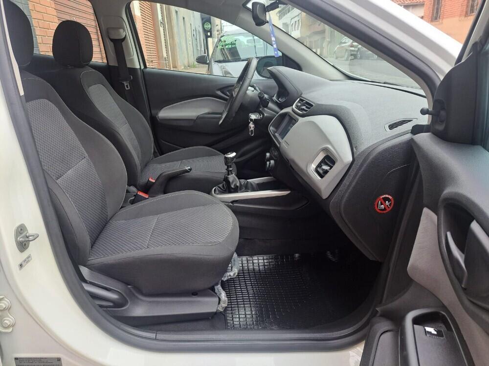 Chevrolet Onix Hatch