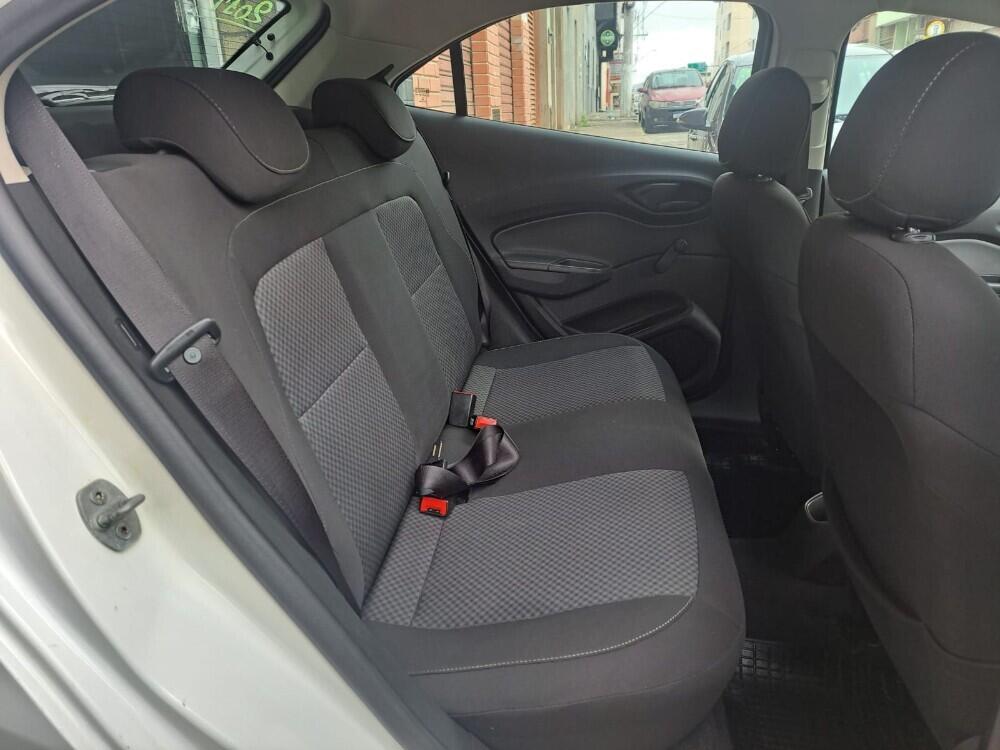 Chevrolet Onix Hatch