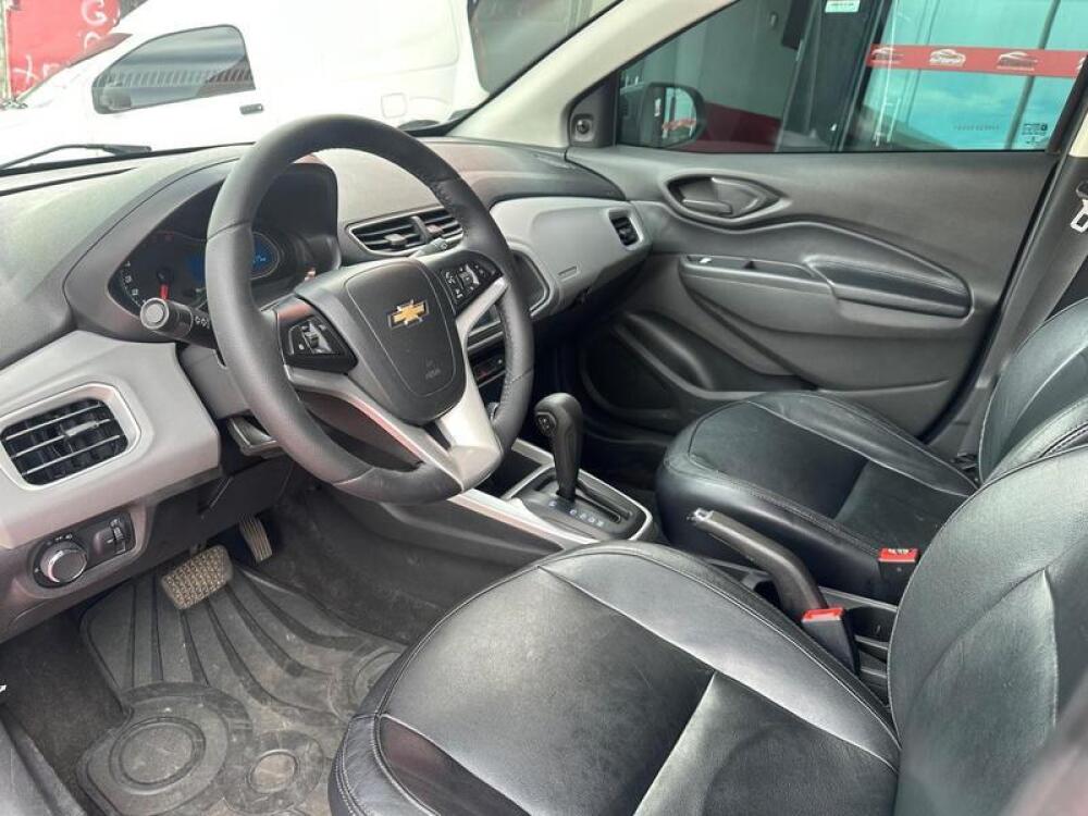 Chevrolet Onix Hatch