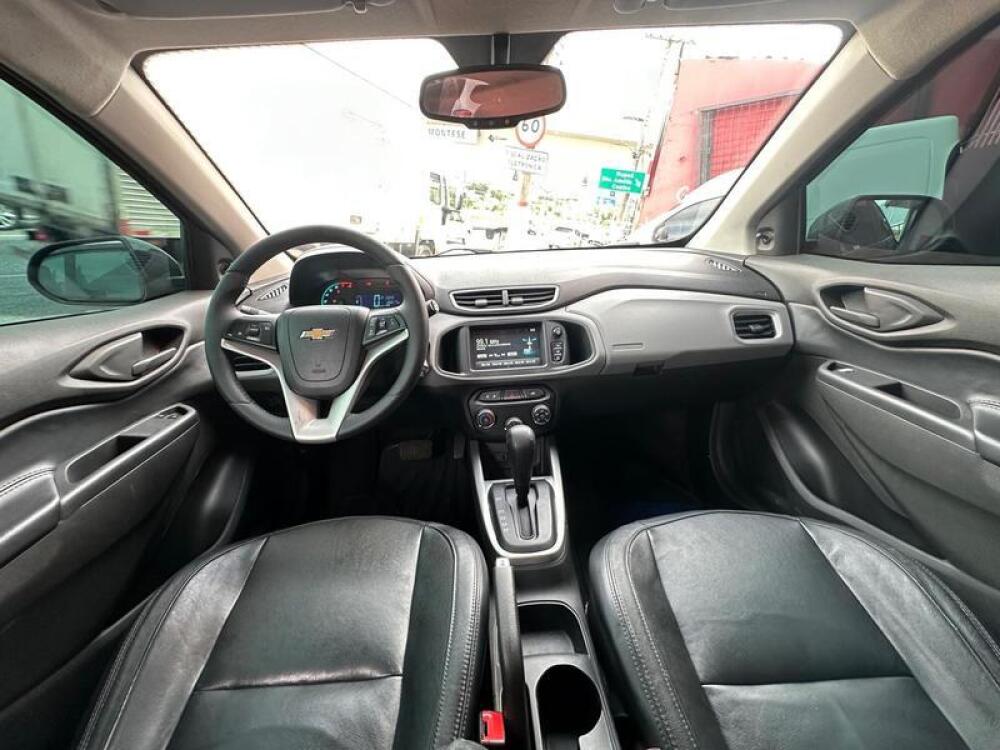 Chevrolet Onix Hatch