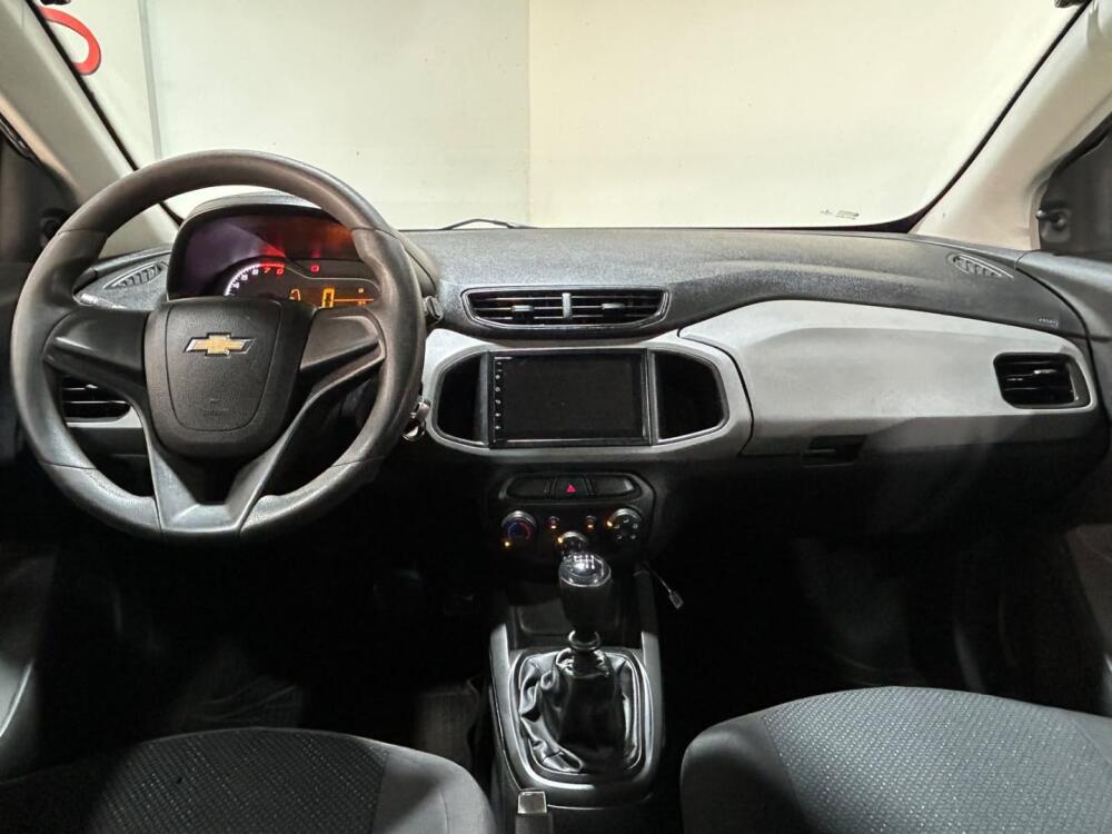 Chevrolet Onix Hatch