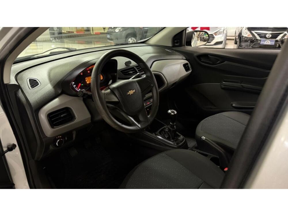 Chevrolet Onix Hatch