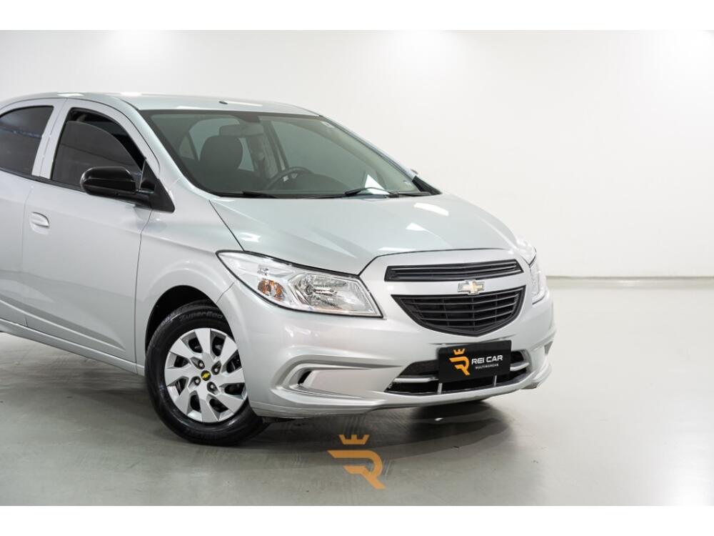 Chevrolet Onix Hatch