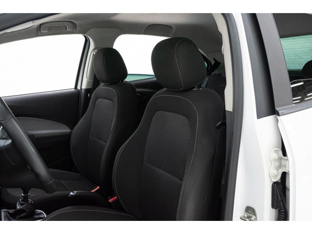Chevrolet Onix Hatch