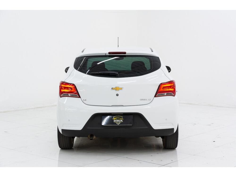 Chevrolet Onix Hatch