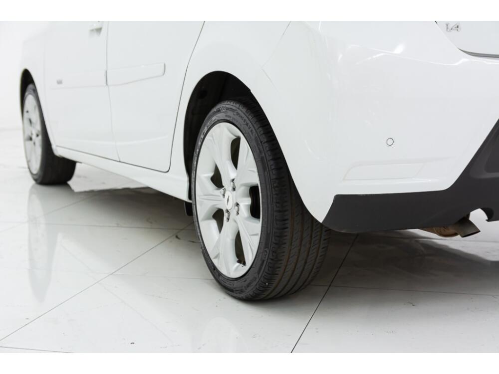 Chevrolet Onix Hatch