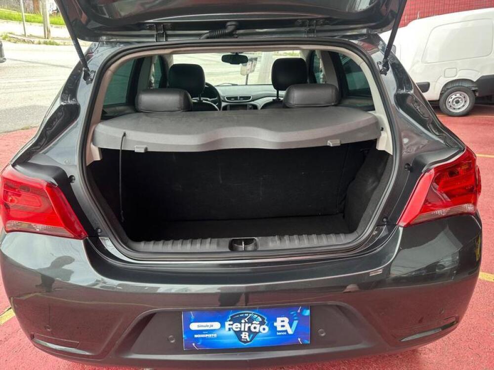 Chevrolet Onix Hatch