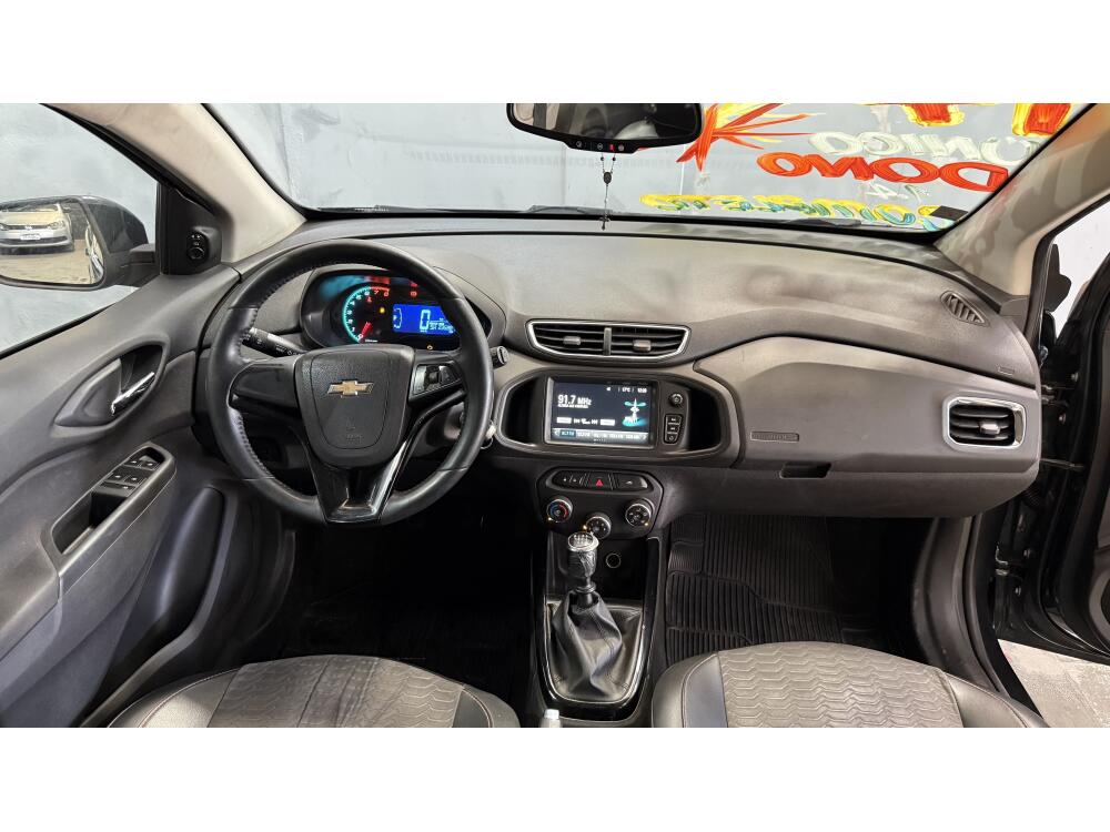 Chevrolet Onix Hatch