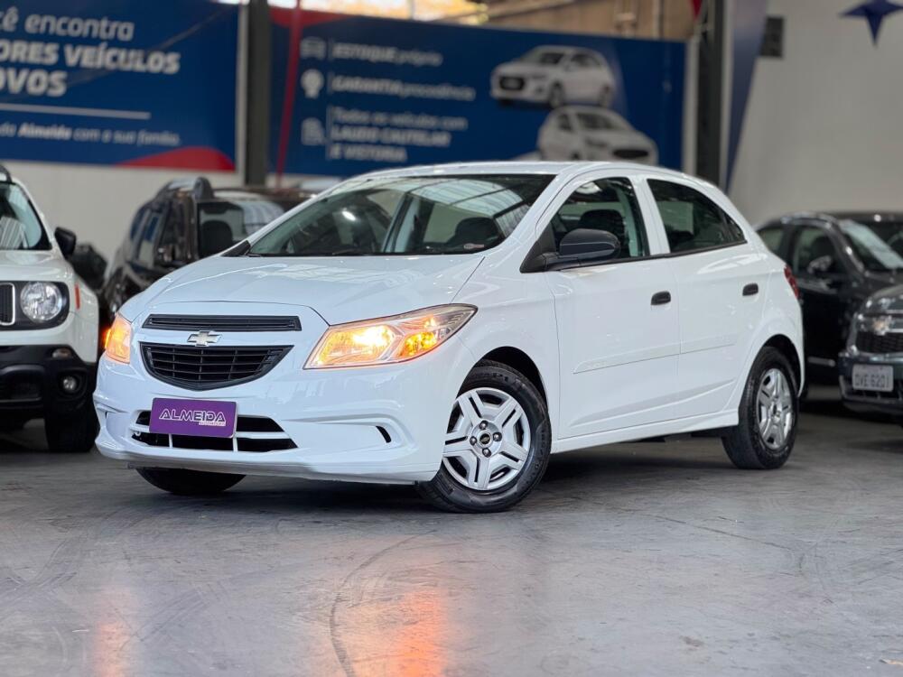 Chevrolet Onix Hatch