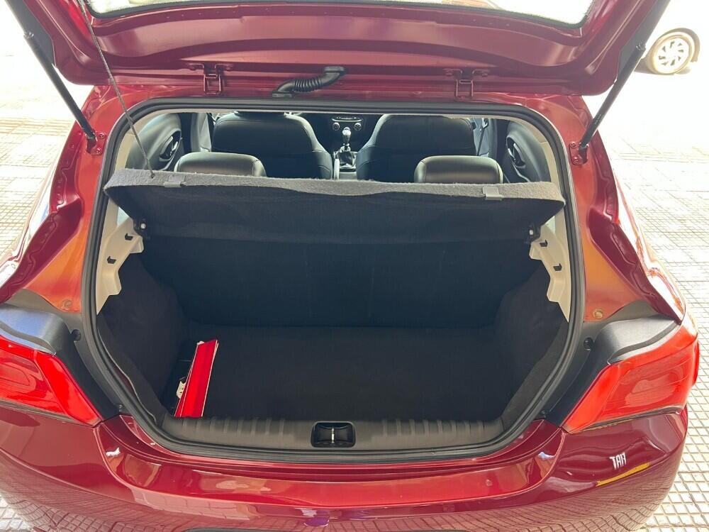 Chevrolet Onix Hatch