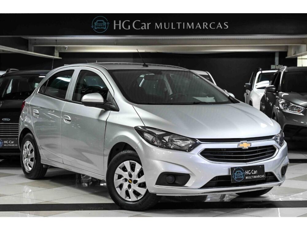 Chevrolet Onix Hatch