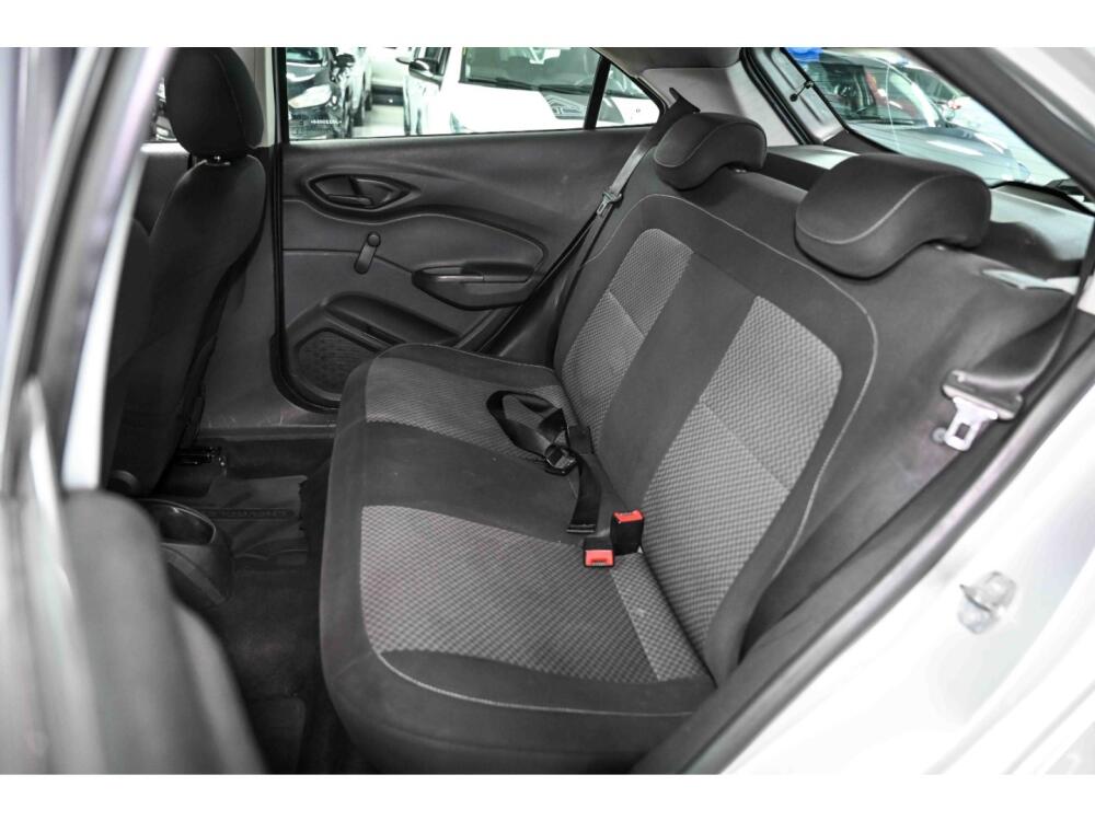 Chevrolet Onix Hatch