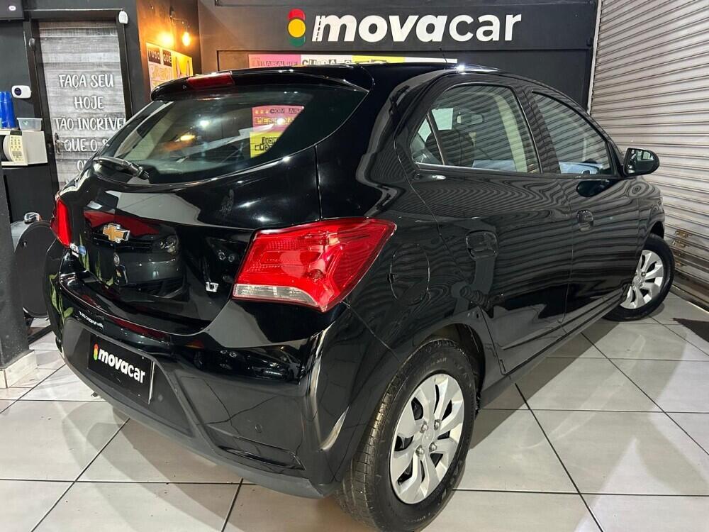 Chevrolet Onix Hatch