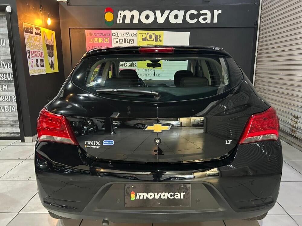 Chevrolet Onix Hatch
