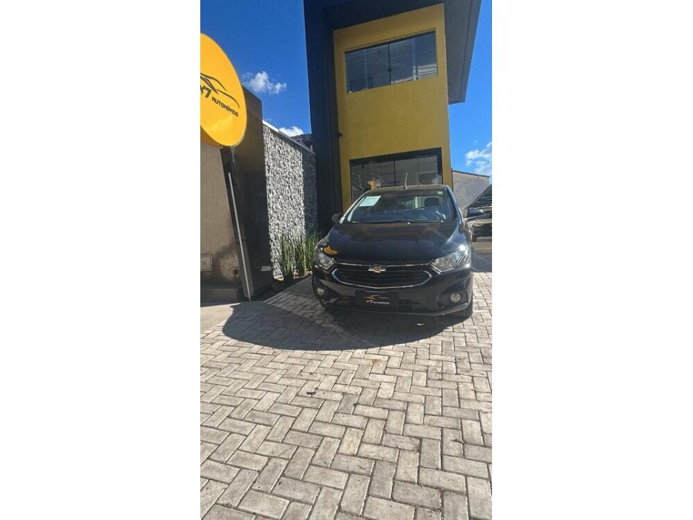 Chevrolet Onix Hatch