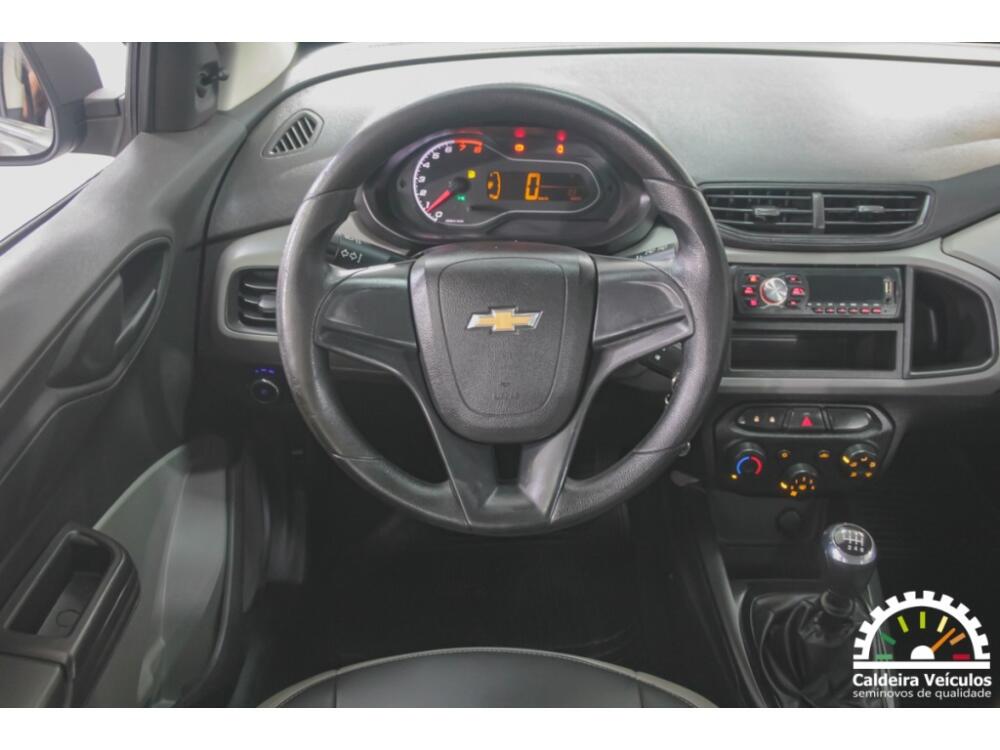 Chevrolet Onix Hatch