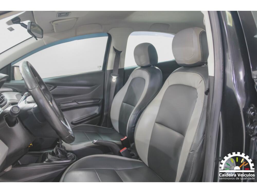 Chevrolet Onix Hatch