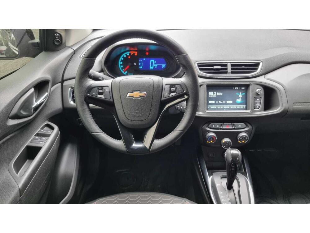 Chevrolet Onix Hatch