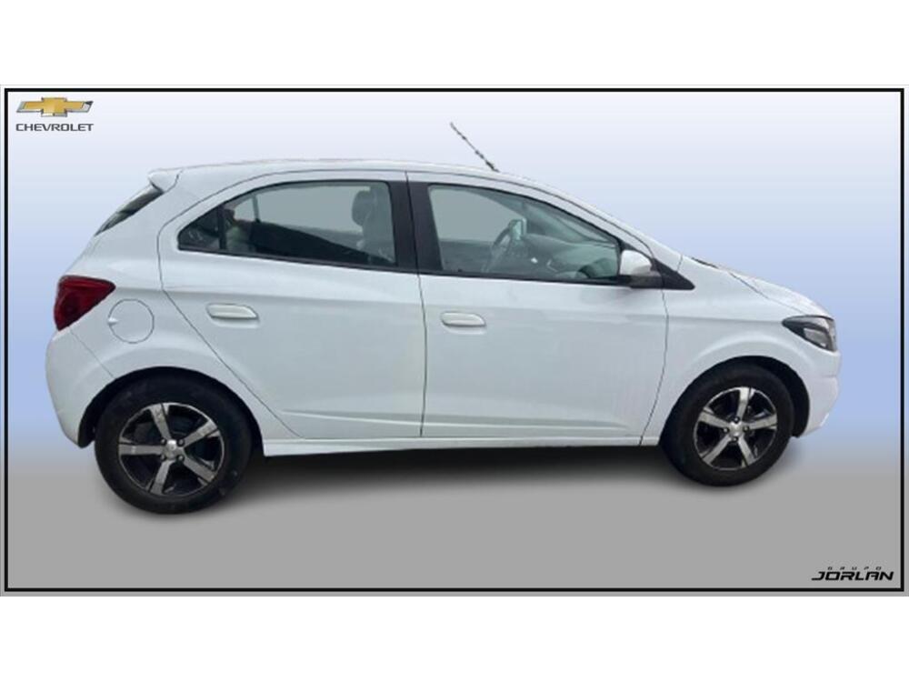 Chevrolet Onix Hatch
