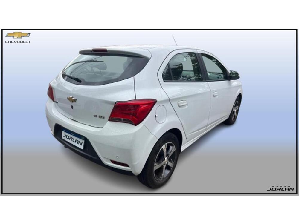 Chevrolet Onix Hatch