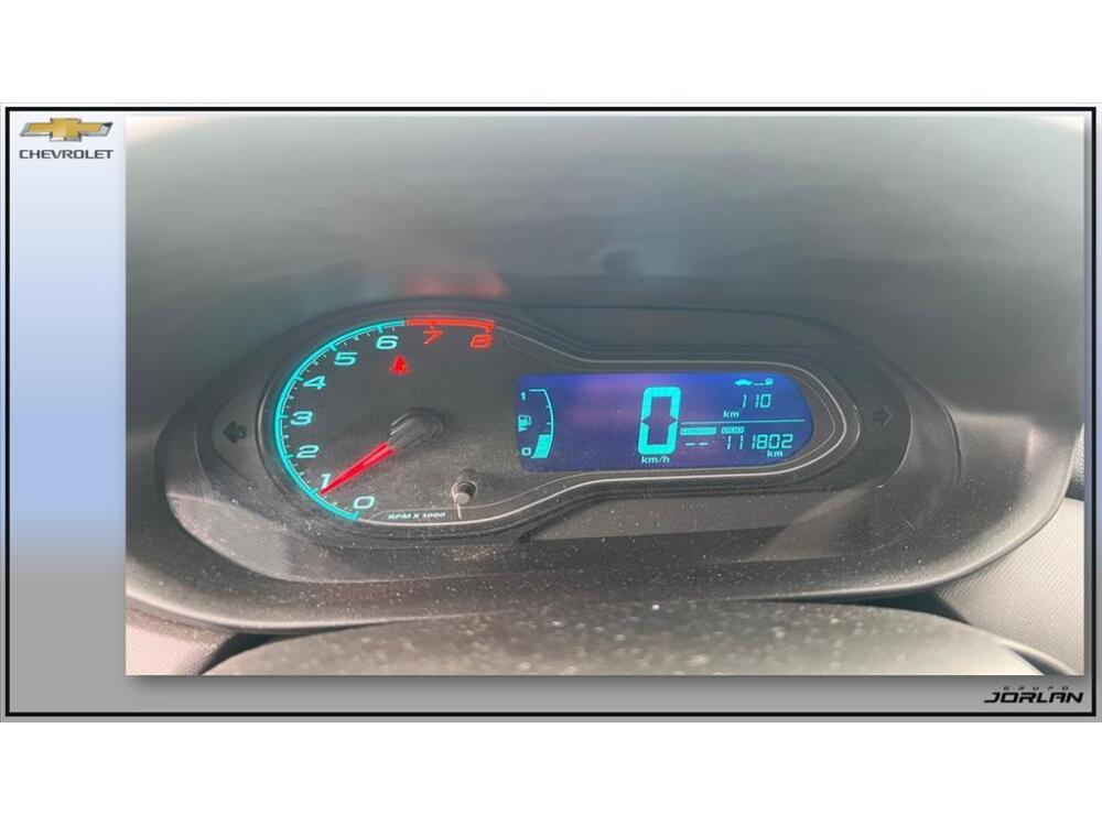 Chevrolet Onix Hatch