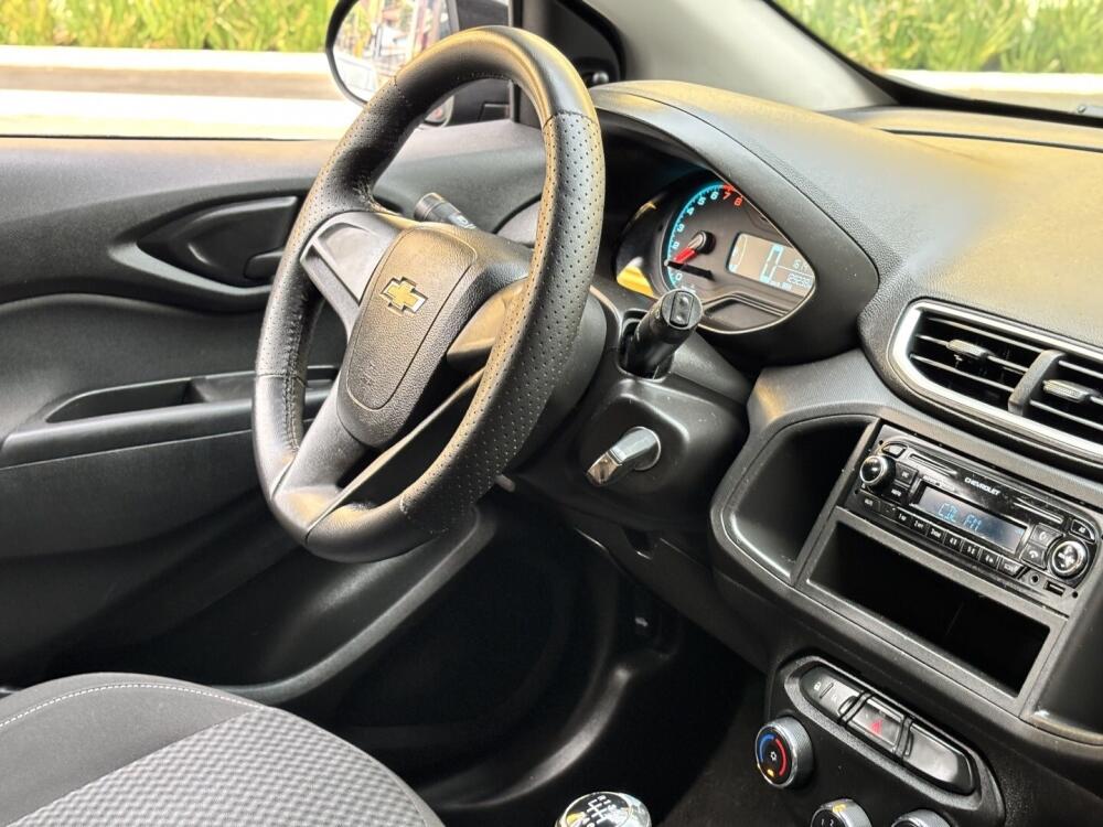 Chevrolet Onix Hatch