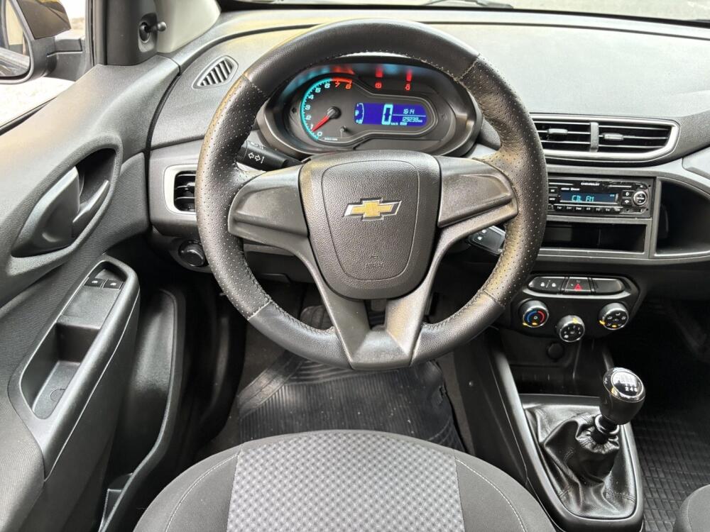 Chevrolet Onix Hatch