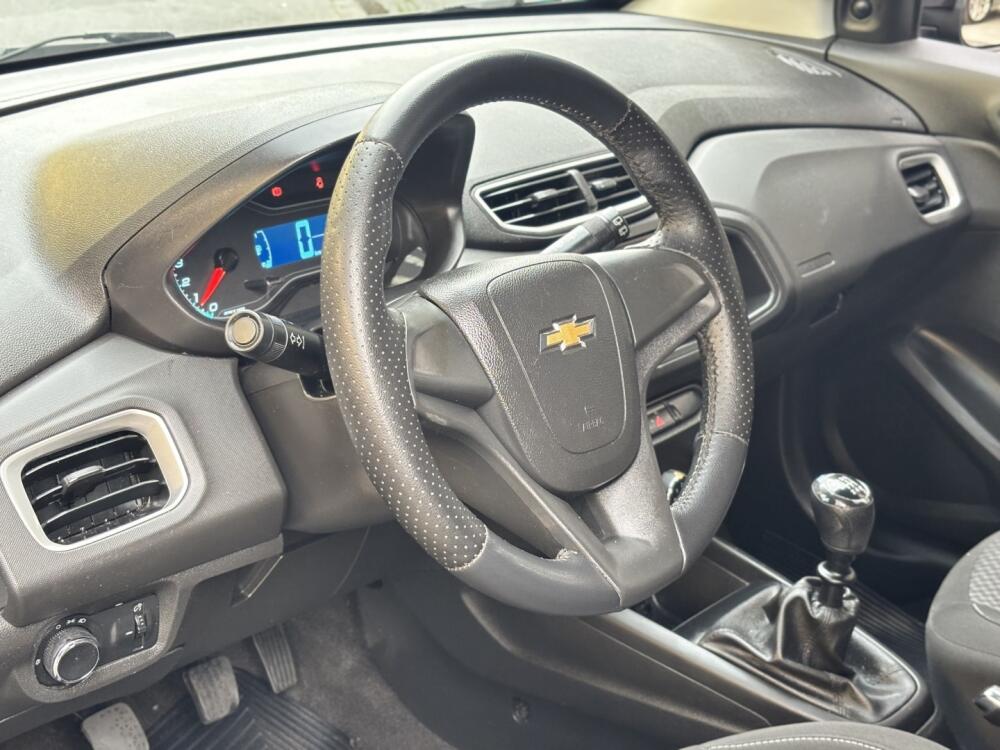 Chevrolet Onix Hatch