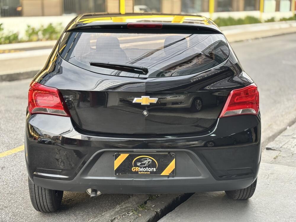 Chevrolet Onix Hatch