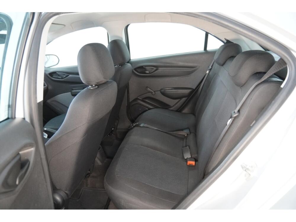 Chevrolet Onix Hatch