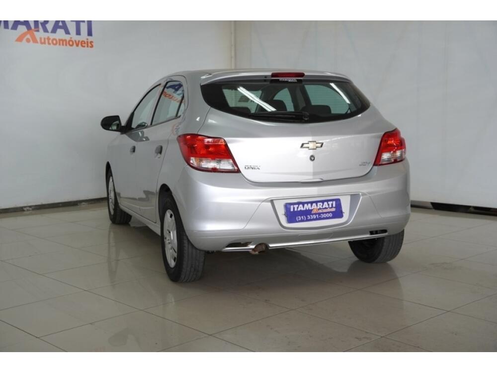 Chevrolet Onix Hatch