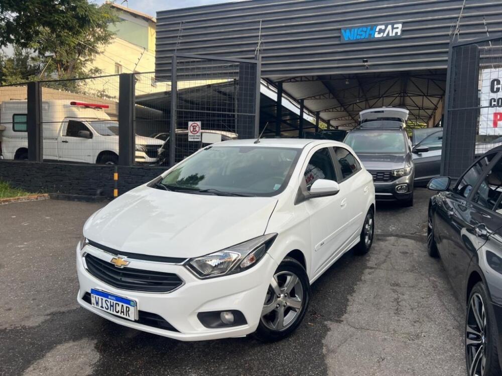 Chevrolet Onix Hatch