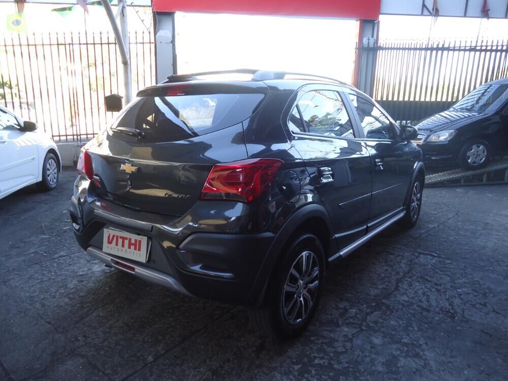 Chevrolet Onix Hatch