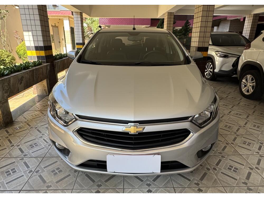 Chevrolet Onix Hatch