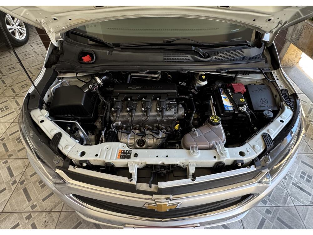 Chevrolet Onix Hatch