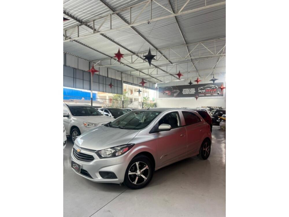 Chevrolet Onix Hatch