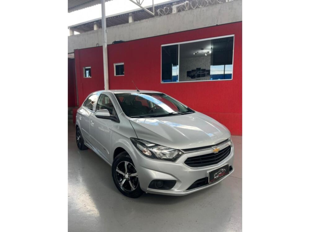 Chevrolet Onix Hatch