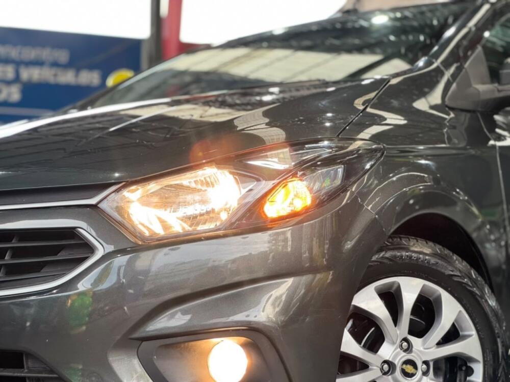 Chevrolet Onix Hatch