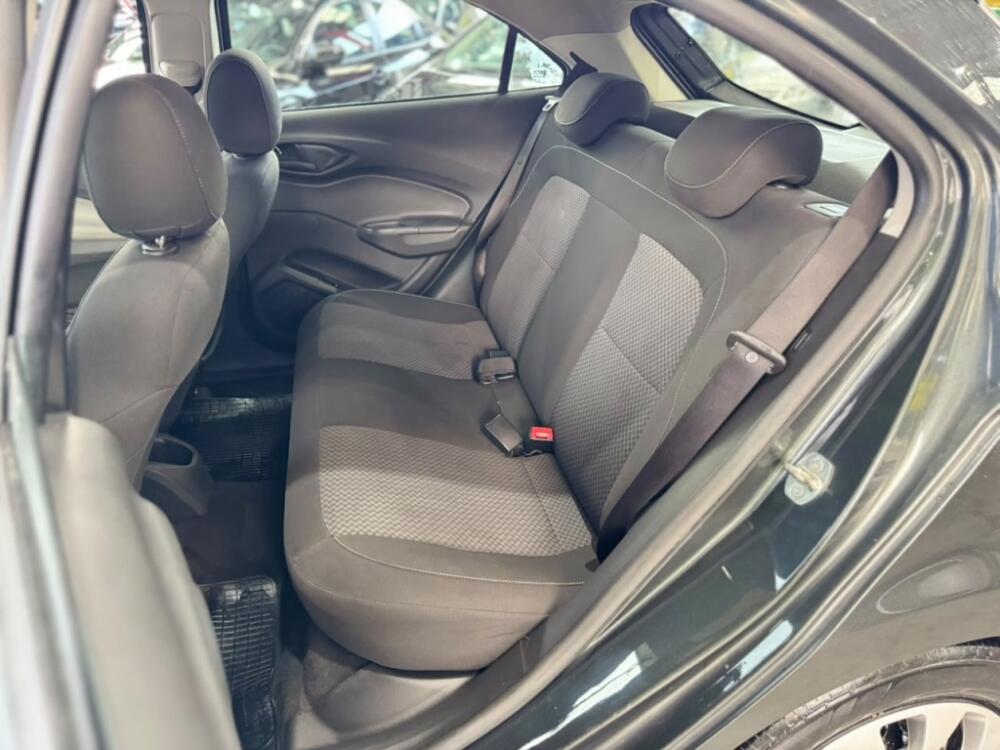 Chevrolet Onix Hatch