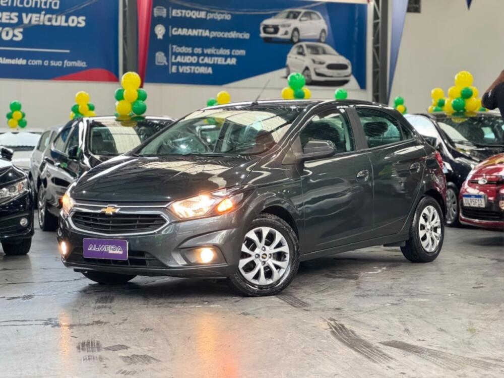 Chevrolet Onix Hatch
