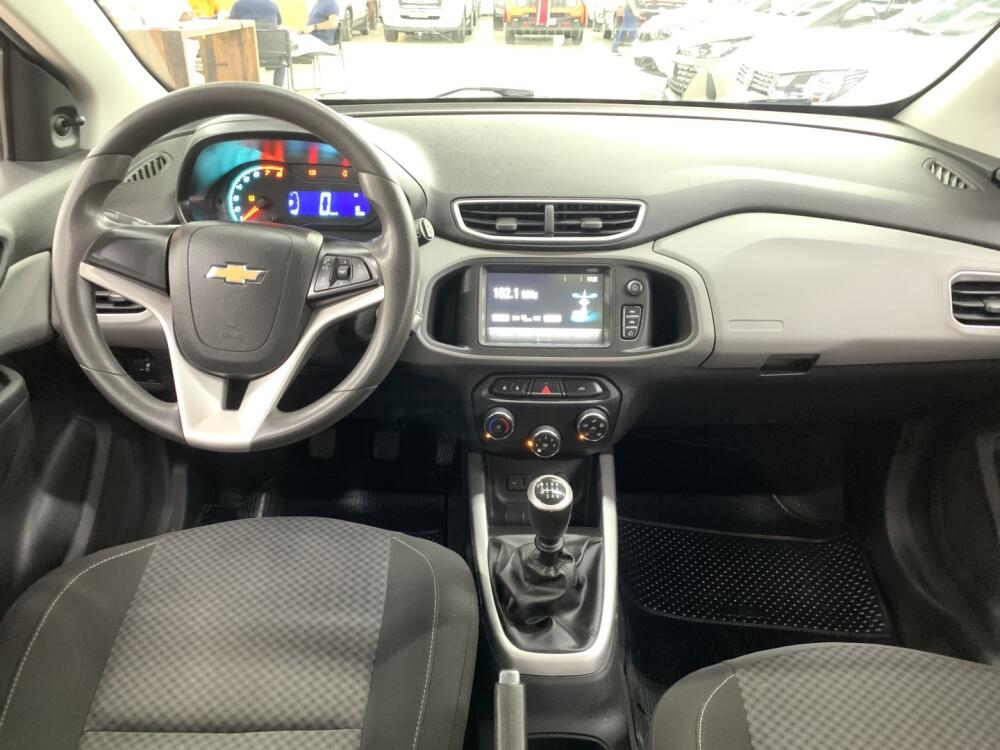 Chevrolet Onix Hatch
