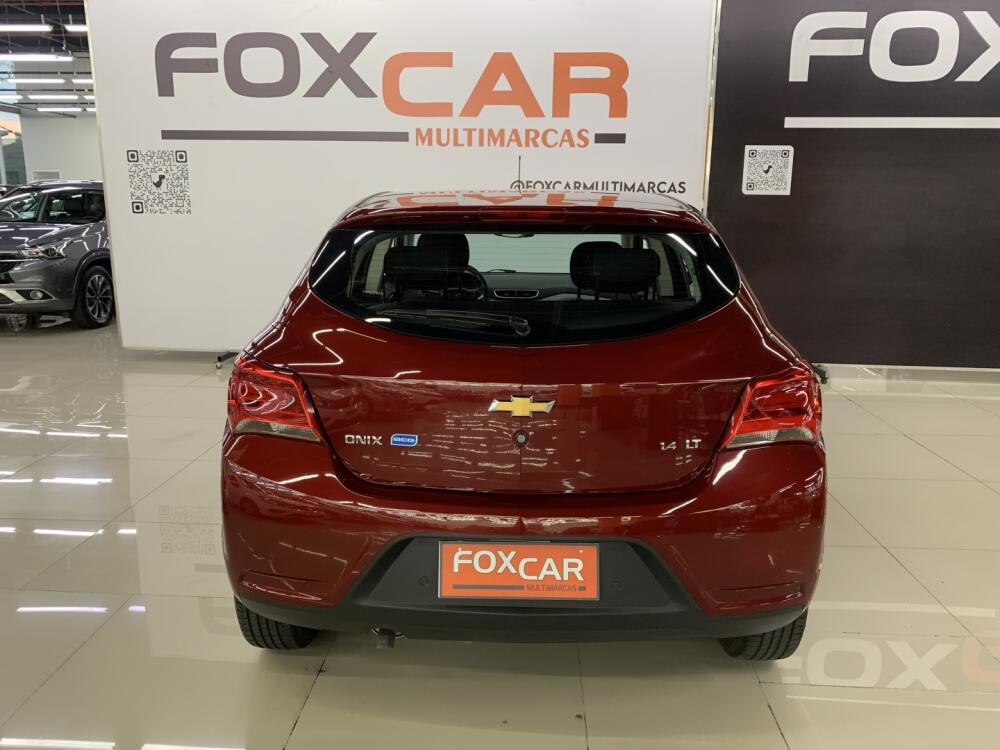 Chevrolet Onix Hatch